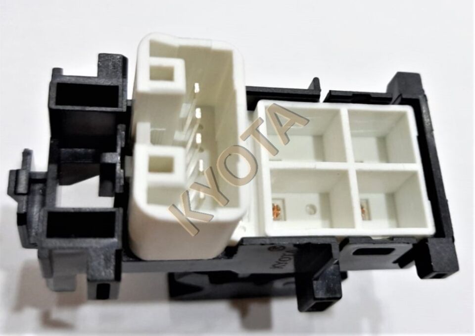 CAM DÜĞMESI COROLLA 2007-2012 / RAV4 2007-2012 / AURIS 2007-2012 / YARIS 2006- SAĞ TEKLI