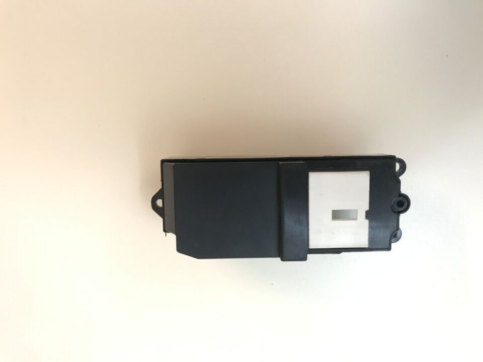 CAM KALDIRMA DÜĞMESİ ÖN SOL 2 Lİ COROLLA AE101 93-98 KYOTA