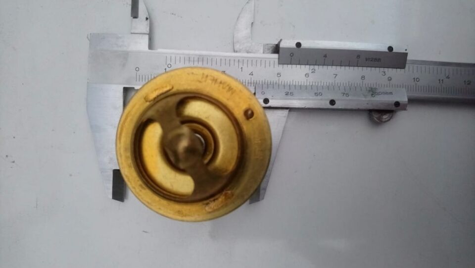 Suzuki Swift Termostat Hijet Alto Sz04Dd0320 478366808