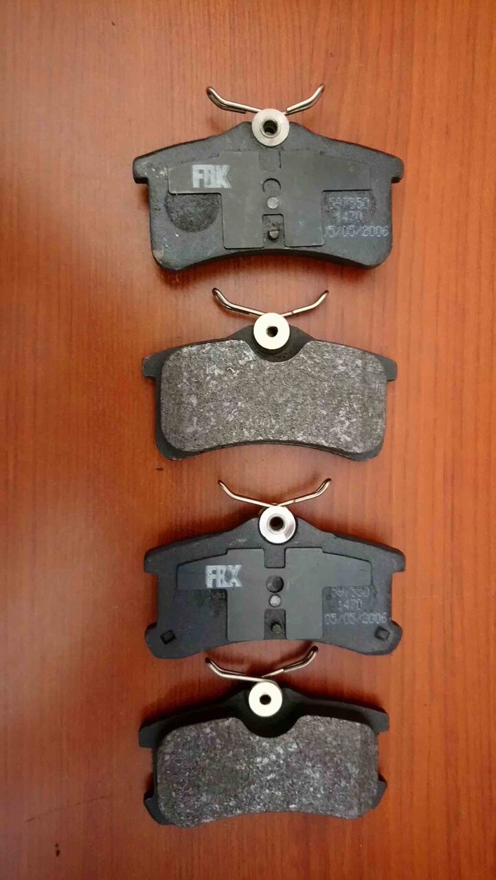 Toyota Corolla Uyumlu Avensis 2005 Arka Balata