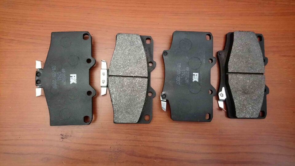 Toyota Uyumlu Land Cruiser Ön Balata 1998/2000