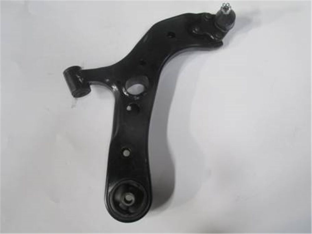 Tyt Uyumlu Rav4- 06/09 Ön Alt Tabla Sağ Burçlu/Rotilli (Salıncak) 48068-42050