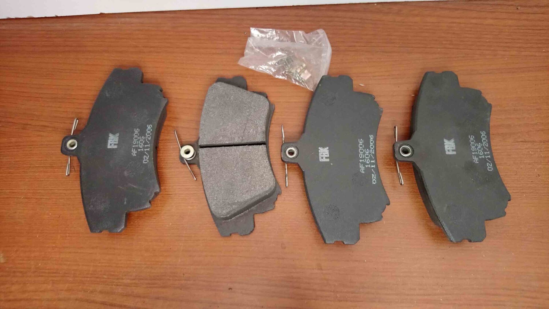 Mitsubishi Carisma 2003 Ön Balata