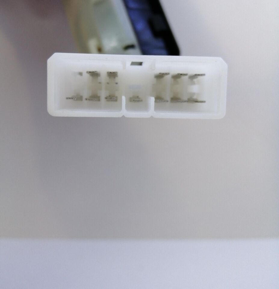 Hyundai Excel 4'lü Cam Açma Düğmesi Tw 93570-24300