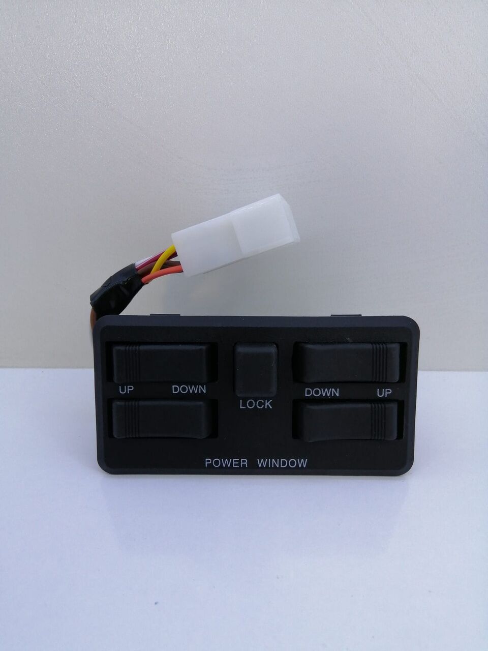 Hyundai Excel 4'lü Cam Açma Düğmesi Tw 93570-24300