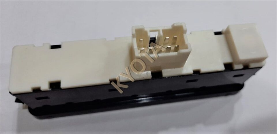 Cam Kaldırma Düğmesi Ön Sol 2 Li Vitara 88-92 Kyota