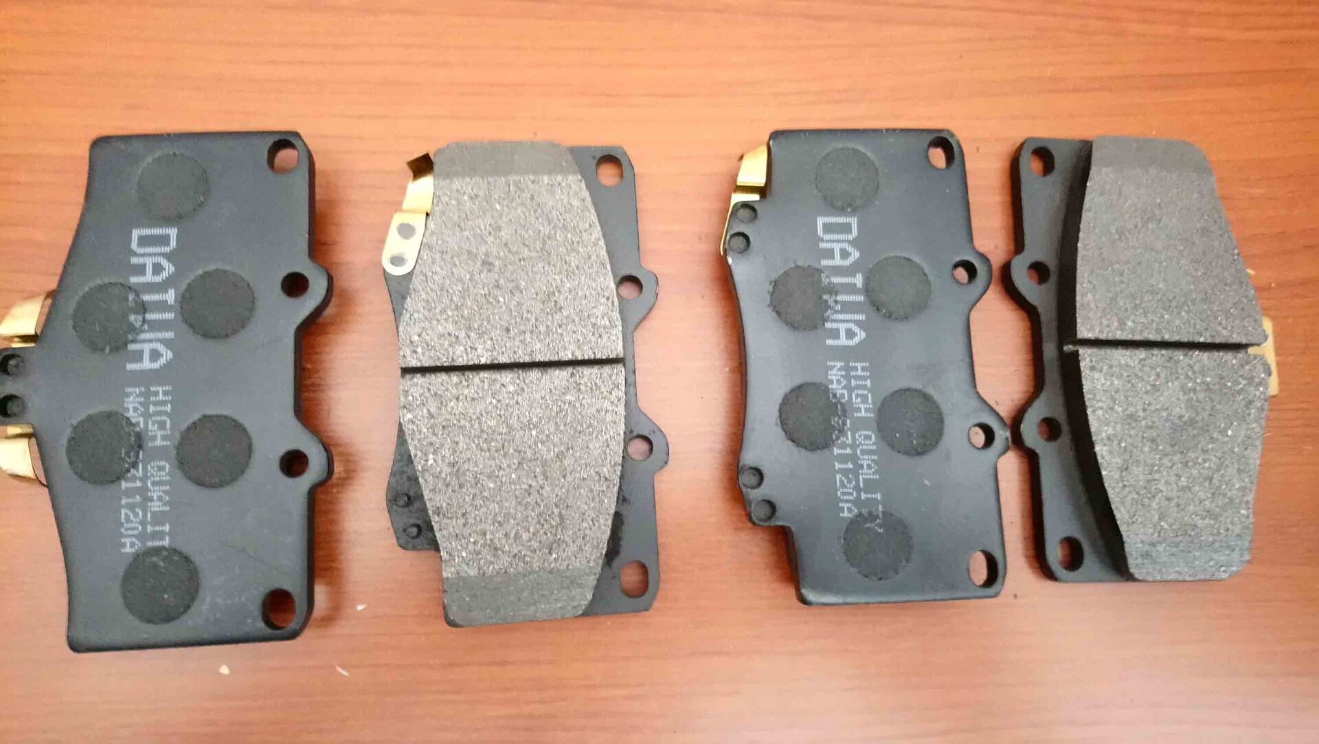 Toyota Uyumlu Hilux 1990 Ön Balata Daiwa 825-Tyn2082M