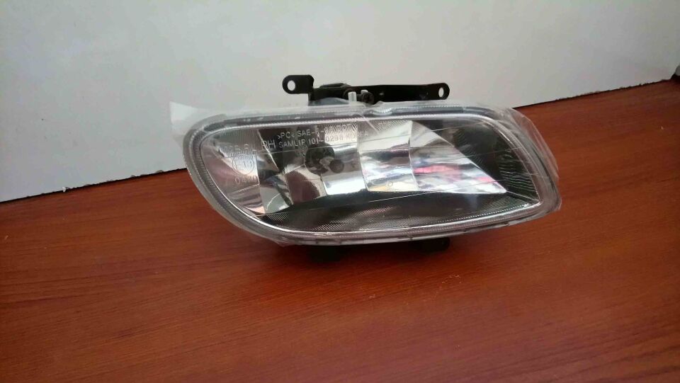 Hyundaı Accent Sol Sis Farı 2000/2002 (92202-25000)