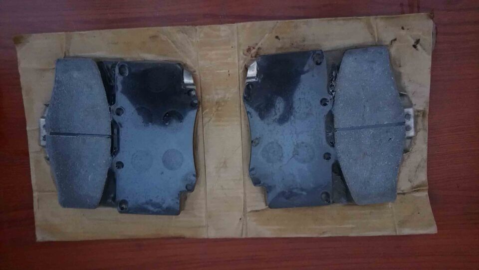 Toyota Uyumlu Hilux Ön Balata 1990/2010