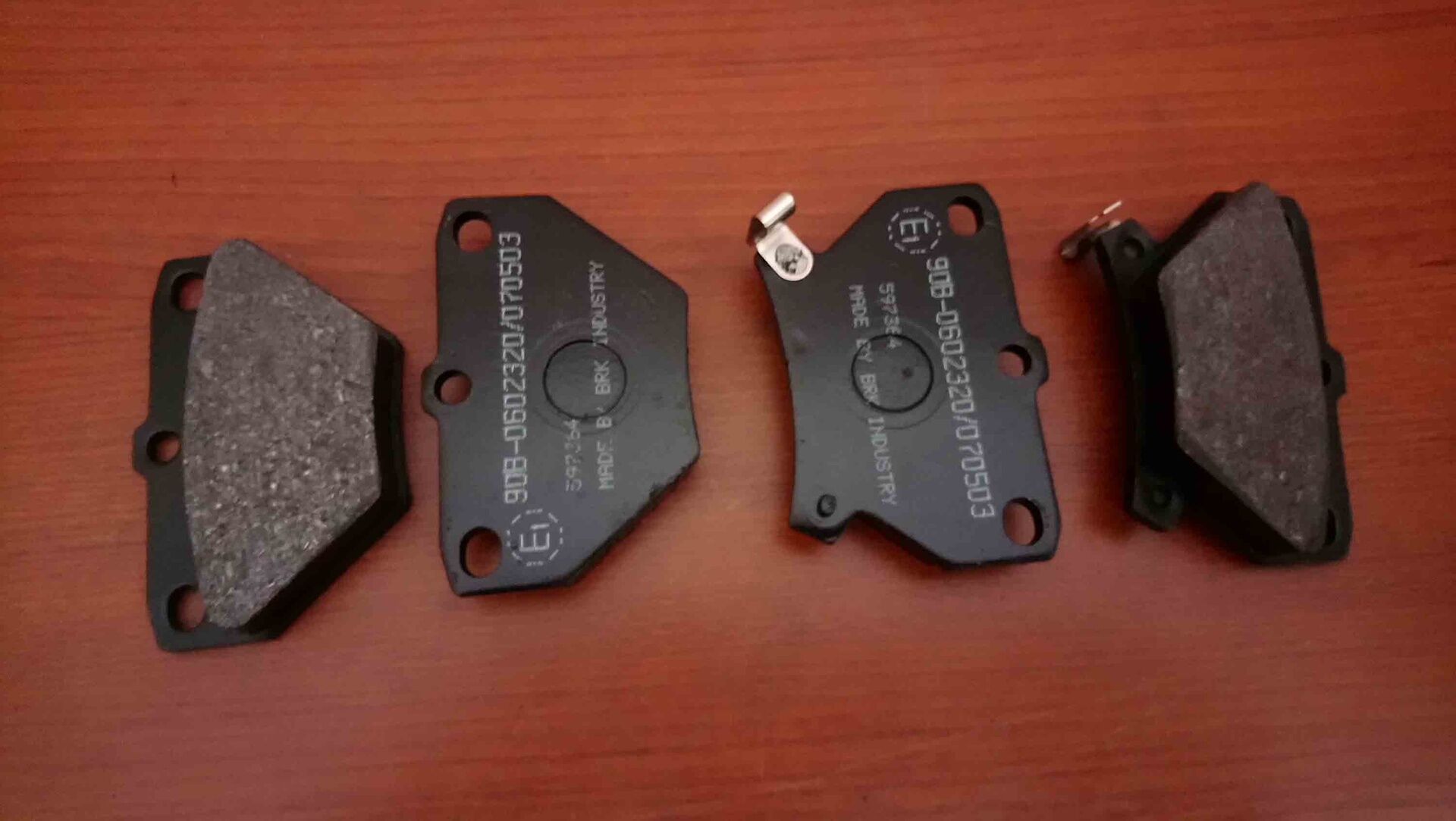 Toyota Uyumlu Verson Arka Balata 2000