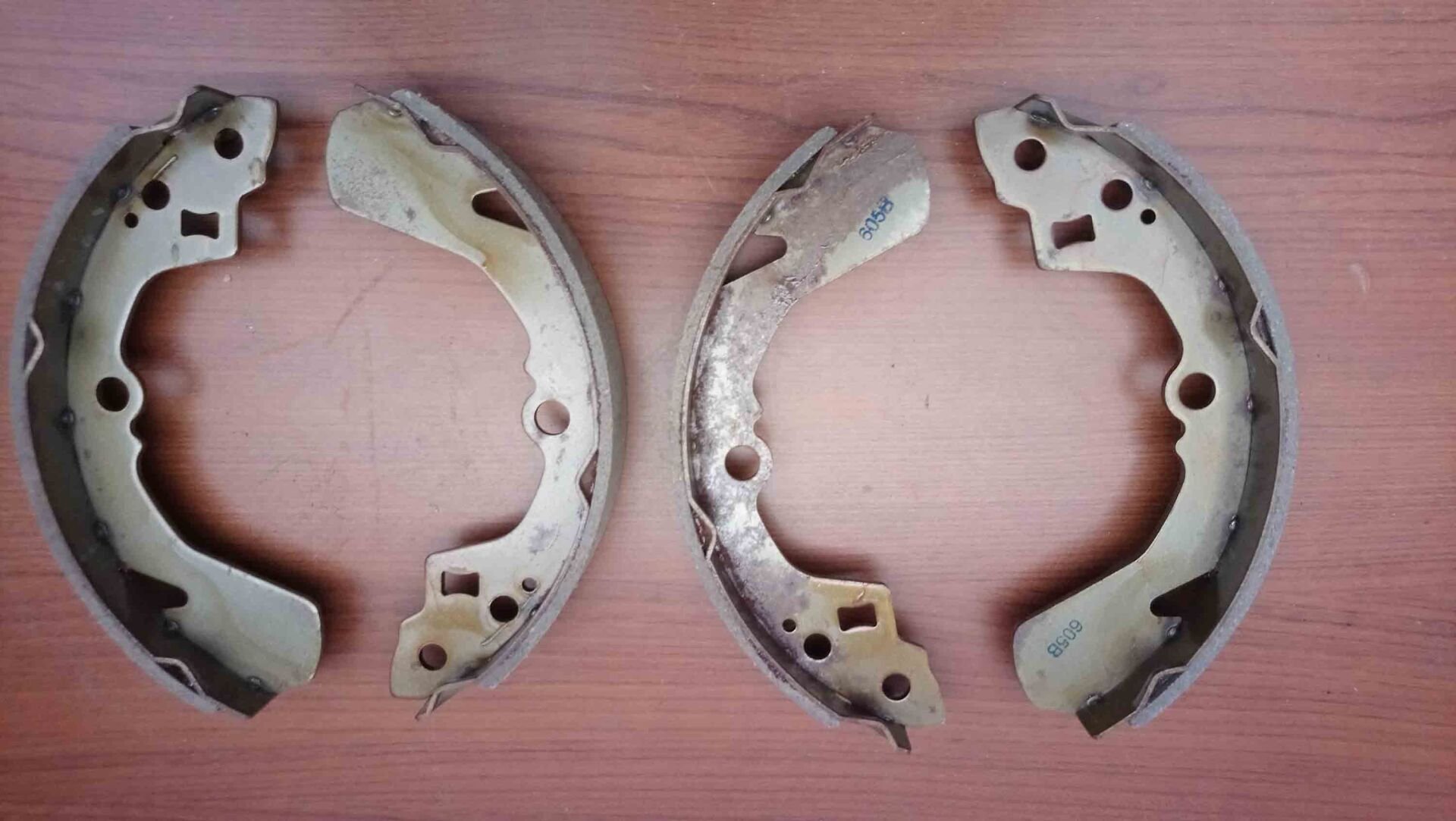 FREN BALATA APPLAUSE SWIFT 88>05 - 06 4X4 LIANA JUSTY BALENO PABUC ARKA