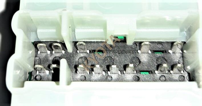 NAVARA/QASHQAİ/NOTE 06-13 ÖN SOL CAM AÇMA DÜĞMESİ