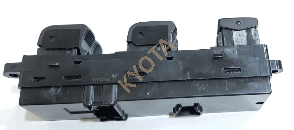 CAM KALDIRMA DÜĞMESİ ÖN SOL 4 LÜ QASHQAİ 4x4 07- KYOTA