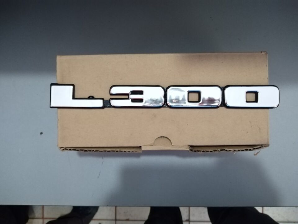 Mitsubishi L300 Amblem L300 Logosu 483047463