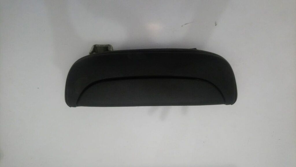 Hyundai H100 Sag Dis Kapi Açma Kolu 478366559 - Yön / Sag