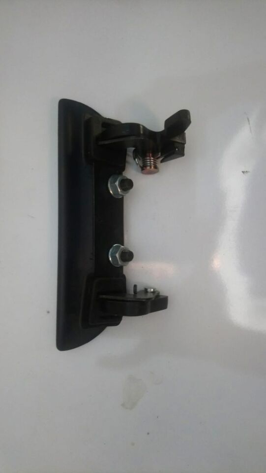 Mazda E2200 Sag Dis Kapi Açma Kolu ( ) 478366511 - Sol / Sag -