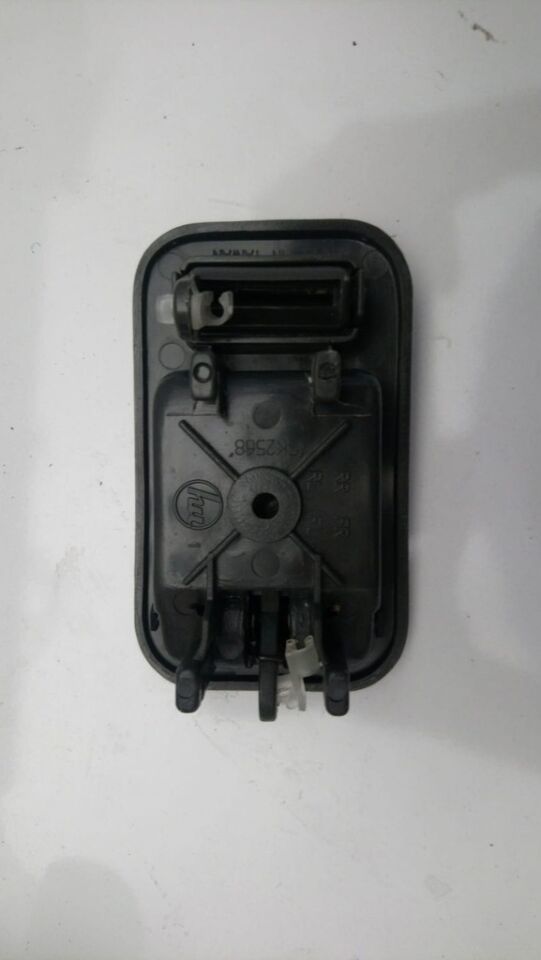 Suzuki Swift Ön Kapi Iç Açma Kolu 1989/1994 478366733 - Yön / Sag