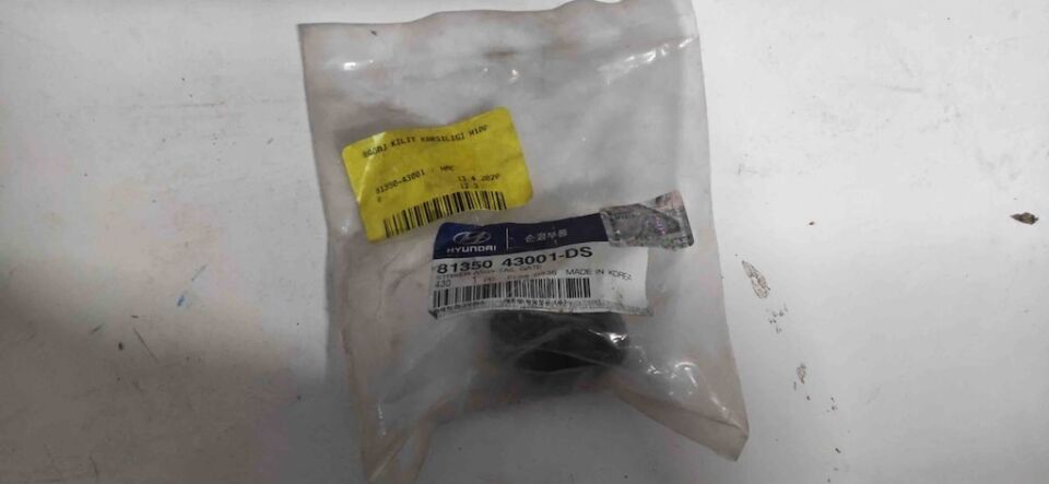 Kilit Karsiligi H-100 Bagaj Kapak L-300 525346925